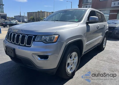 2017 Jeep Grand Cherokee Laredo 4X4 из США, поврежденный, VIN 1C4RJFAG5HC771809